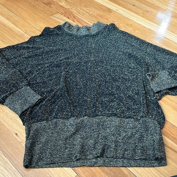 Tops - Vintage super gold sparkly softwear by Mark Singer sweater EUC no size tag M/L.